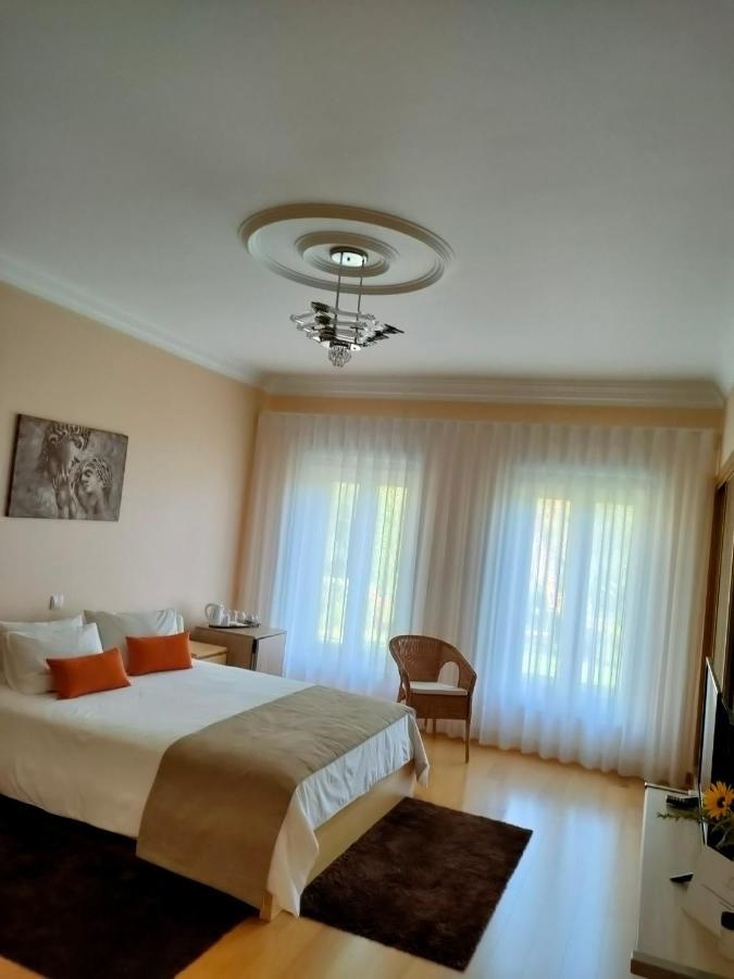 Quinta Do Bamby Villa Leiria Exteriör bild